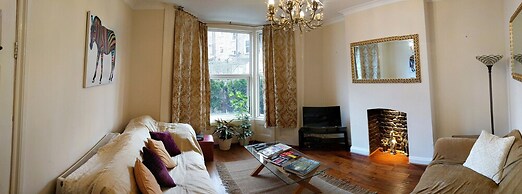 Highbury House Apartment