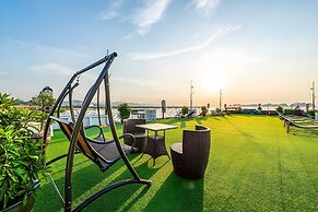 Verdure Lotus Grandeur Cruise on Ha Long Bay