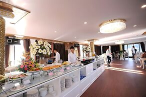 Verdure Lotus Grandeur Cruise on Ha Long Bay