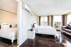 Verdure Lotus Grandeur Cruise on Ha Long Bay