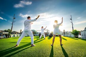 Verdure Lotus Grandeur Cruise on Ha Long Bay