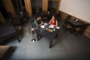 Alwar Bagh Sariska by Aamod