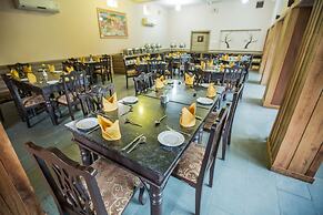 Alwar Bagh Sariska by Aamod