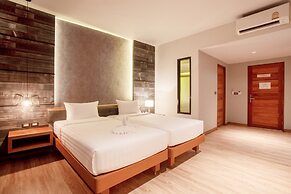 The Glory Gold Hotel