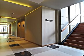 The Glory Gold Hotel