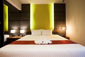 The Glory Gold Hotel