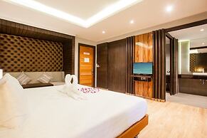 The Glory Gold Hotel