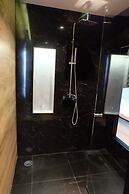 The Glory Gold Hotel