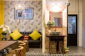 The Neighbors Hostel - Adults Only