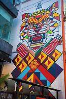 The Neighbors Hostel - Adults Only