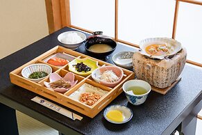 Honjin No Yado Yanagi No Yu