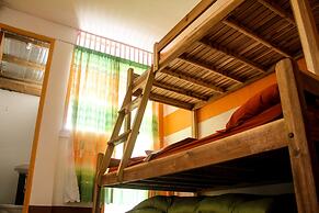 Casaoro Homestay