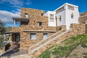 Tinos Pegion House