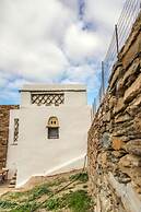 Tinos Pegion House
