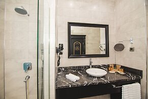 JRW Welmond Hotel & Casino Batumi