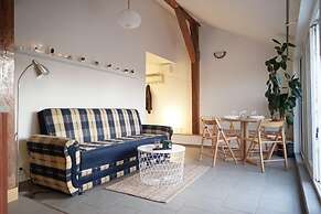 Attic Flat With Amazing Terrace