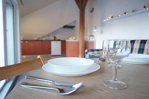 Attic Flat With Amazing Terrace