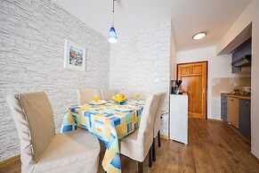 Luton Apartments, Zadar - Kozino, Heated Pool & Hot Tub