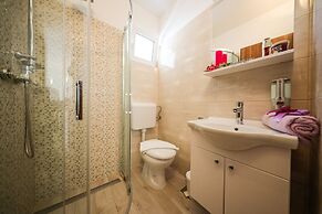 Luton Apartments, Zadar - Kozino, Heated Pool & Hot Tub