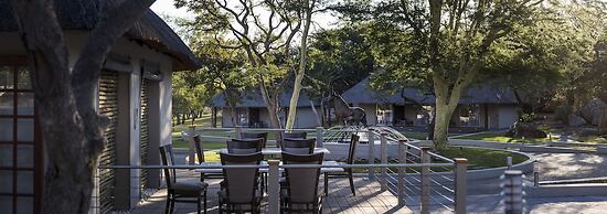 Monate Game Lodge