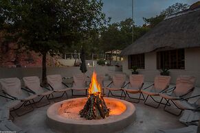 Monate Game Lodge