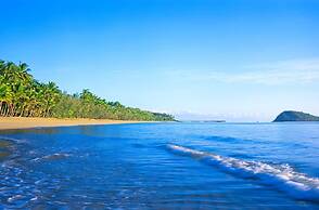 2 Bedroom Luxury Apartment at Sea Temple Palm Cove Resort