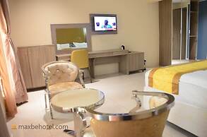 Maxbe Continental Hotel