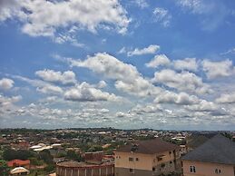 Maxbe Continental Hotel