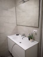 Bgy Central Apartment