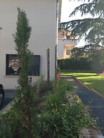 Demeure et Dependance