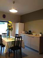 Demeure et Dependance