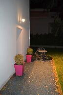 Demeure et Dependance