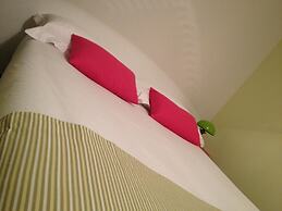 Demeure et Dependance