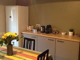 Demeure et Dependance