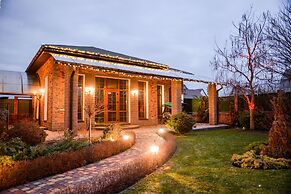 Premium Village Residence