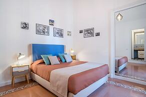 Napoliamo Guest House