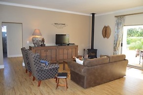 African Palm Cottage