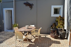 African Palm Cottage