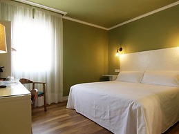 Hostal los Castañuelos