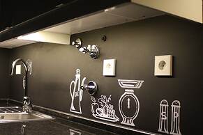 N1 Hostel Apartments & Suites