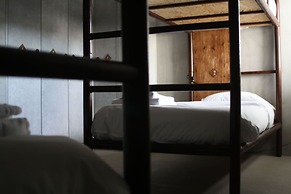 N1 Hostel Apartments & Suites