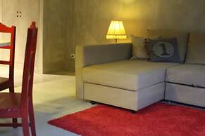 N1 Hostel Apartments & Suites