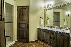 FN121-Loreto Bay-Luxury Mexican Villa