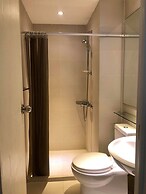 Azure Rio West Wave Pool 1 Bedroom near Airport