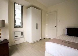 Azure Rio West Wave Pool 1 Bedroom near Airport