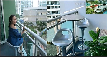 Azure Rio West Wave Pool 1 Bedroom near Airport