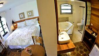 Pousada Toca da Coruja