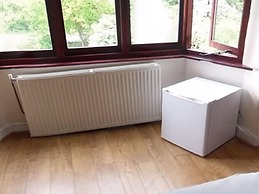 Jaylets Budget Leicester