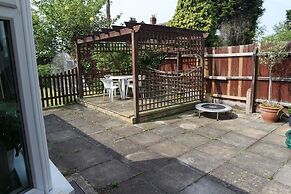 Jaylets Budget Leicester