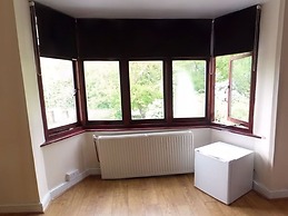 Jaylets Budget Leicester